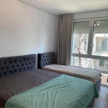 Apartment Gjiri I Lalzit, San Pietro Fushe-Drac